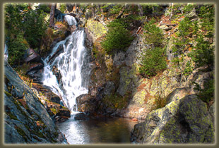 Falls on SW side of Ypsilon Lake